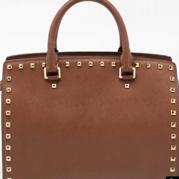 Michael Kors Selma Stud Large Brown Tote - Excellent Used Condition - Picture 4 of 16